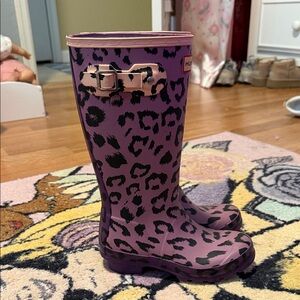 Hunter Pink Leopard Pattern Boots